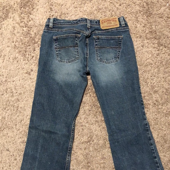 Low cut boot cut Express jeans - Picture 6 of 6